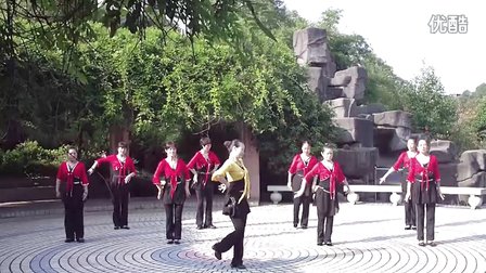 格格广场舞 桃花谣