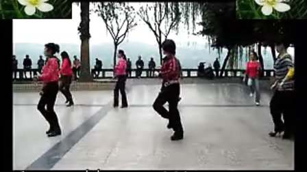 周思萍广场舞 花式健身操 春风吻上我的脸