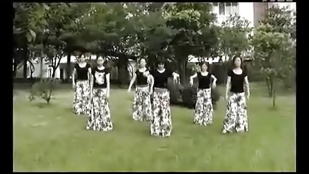 周思萍广场舞 陪你一起去看草原