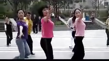 周思萍广场舞 印度 月亮之上