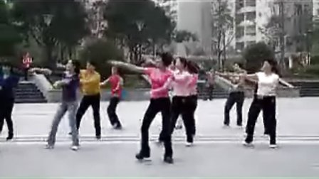 周思萍广场舞 丽江妹子